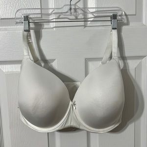 TORRID bra size 38H